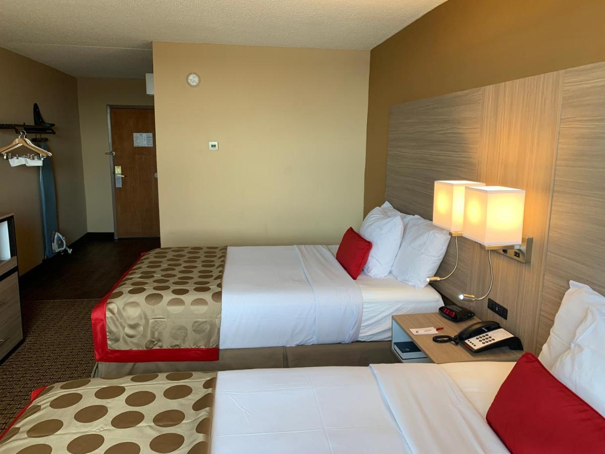 Ramada By Wyndham West Atlantic City Egg Harbor Township Exteriör bild